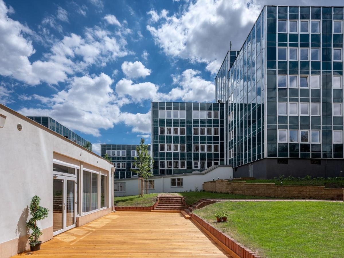 Wellness Studio! Finnish Sauna, Whirlpool, Gym & More! Praga Exterior foto